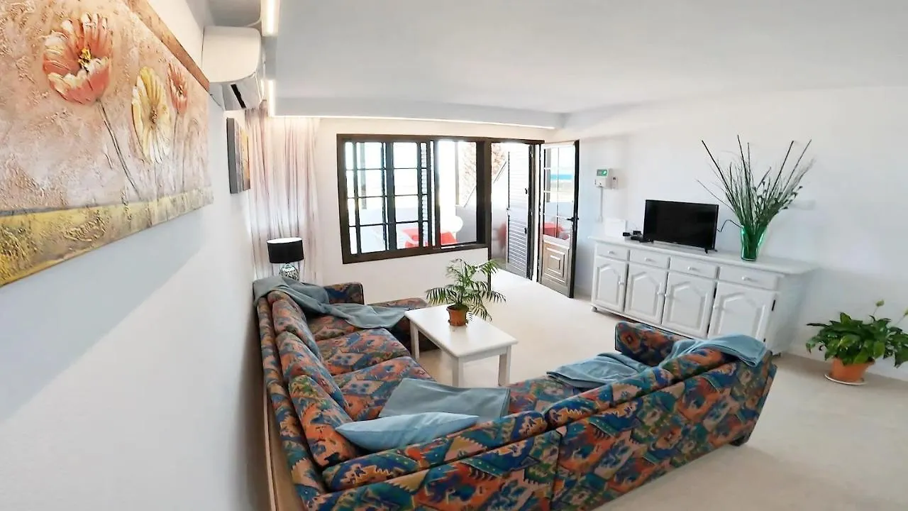 Apartamento, Arena, Primera Linea Mar, Sea Views Playa Honda  Playa Honda (Lanzarote)