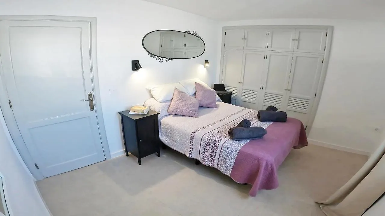 Apartamento, Arena, Primera Linea Mar, Sea Views Playa Honda  0*, Playa Honda (Lanzarote) Spain