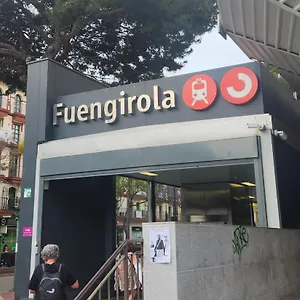 stunning-fuengirola-gem-with-city-and-sea-views.1costadelsol.com/